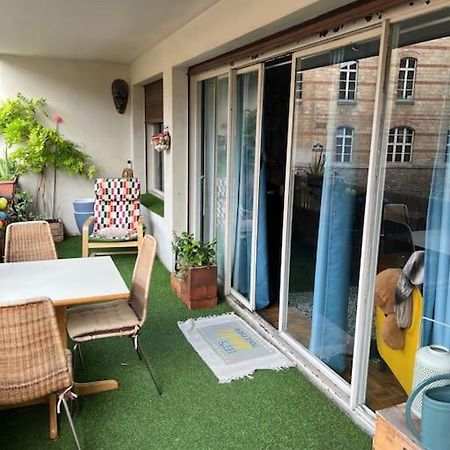 Grand Appartement Avec Balcon Et Parking Gratuit Sur Place ปารีส ภายนอก รูปภาพ